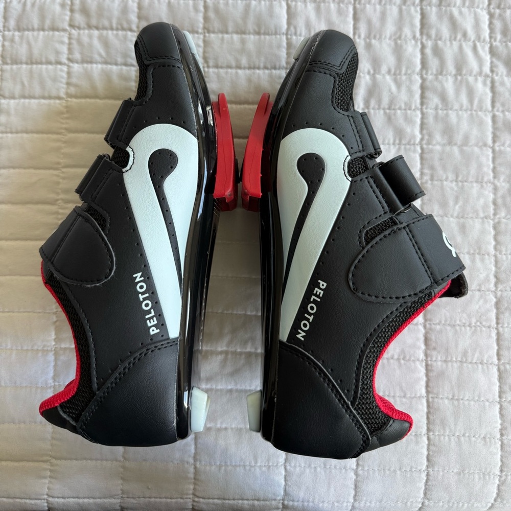 Peloton  - Black and Red